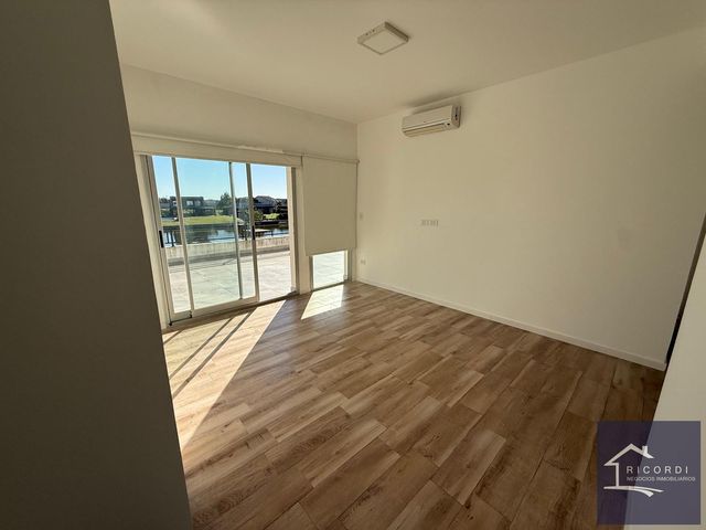 place photo 56