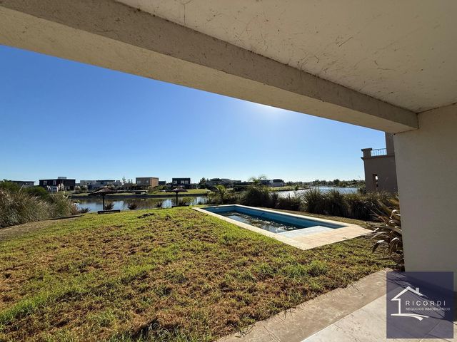 place photo 67