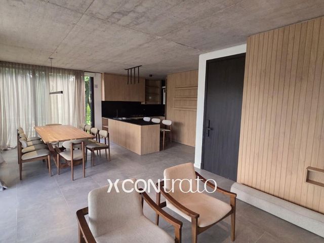 place photo 75