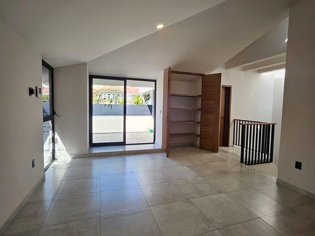 place photo 40