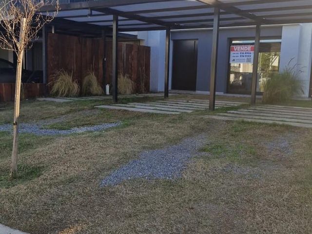 place photo 52