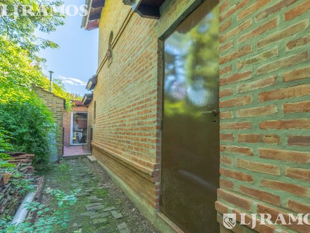 place photo 49