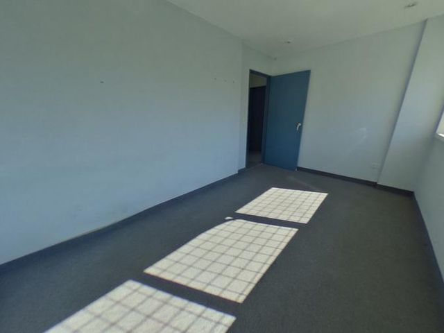 place photo 73