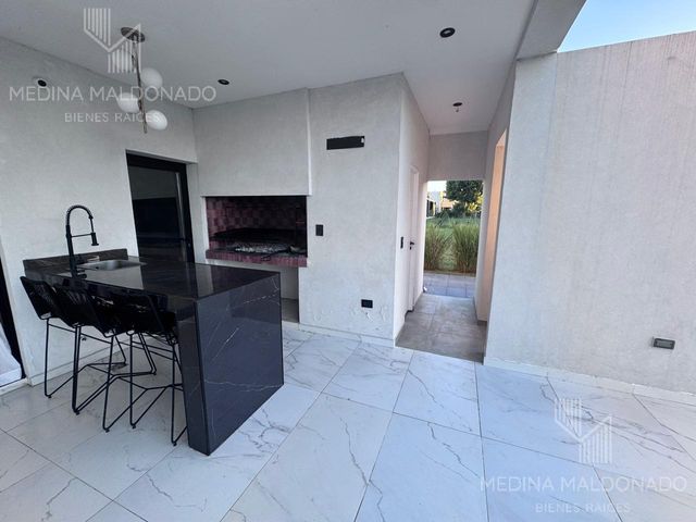 place photo 62