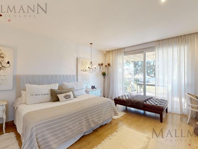 place photo 68