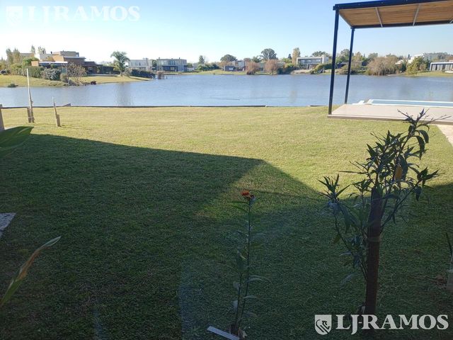 place photo 39