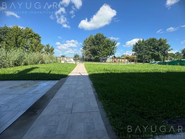 place photo 21