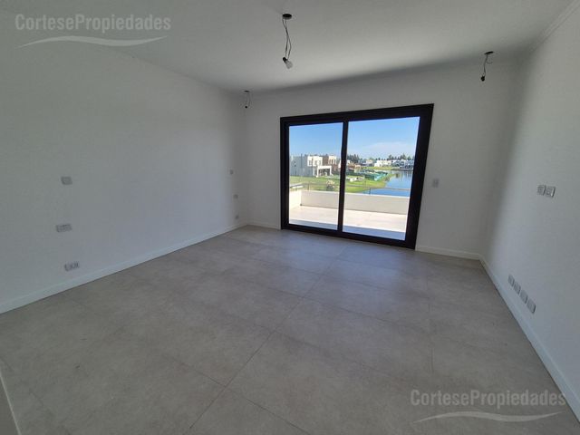 place photo 48