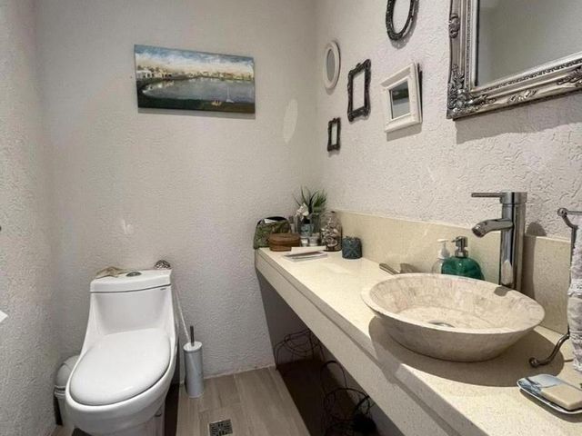 place photo 32