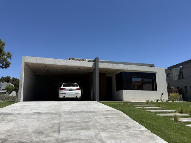 place photo 39