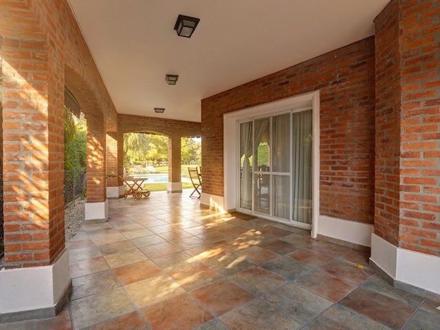 place photo 50