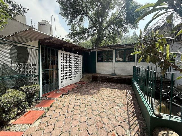 place photo 18