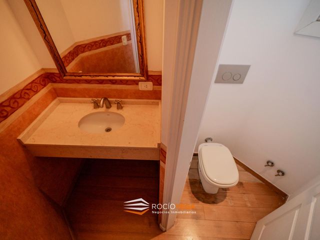 place photo 60