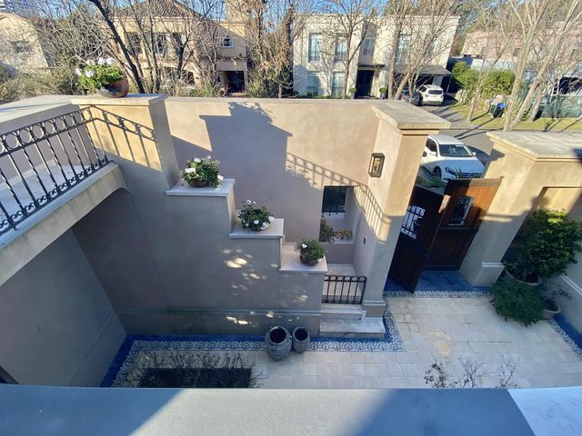 place photo 35
