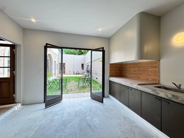 place photo 32