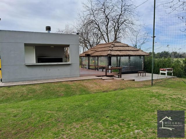place photo 54