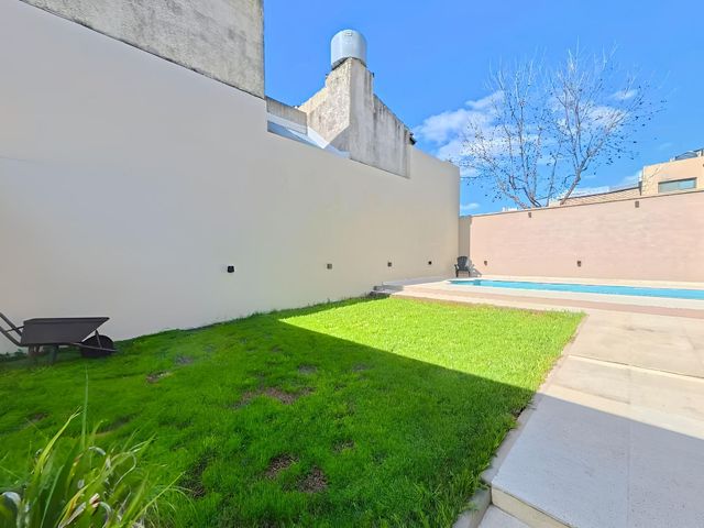 place photo 34