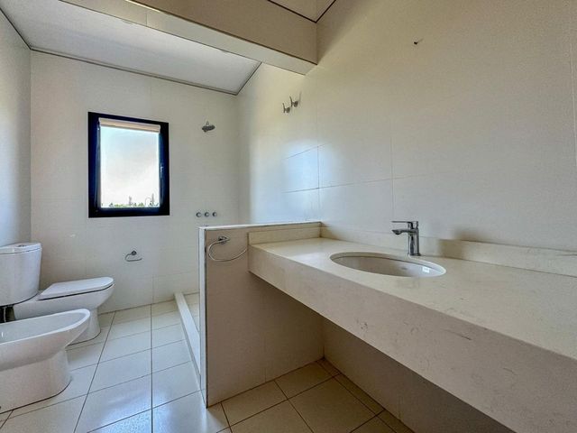 place photo 48