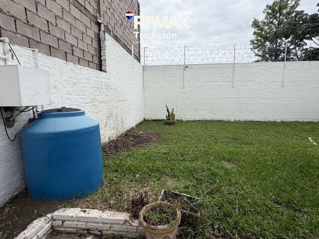 place photo 36