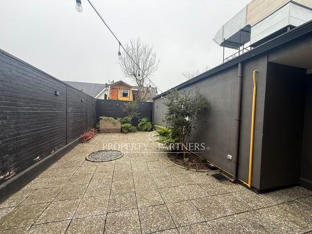 place photo 23