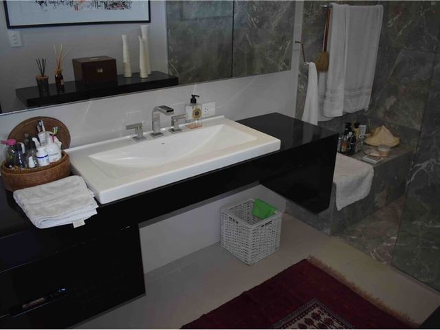 place photo 37