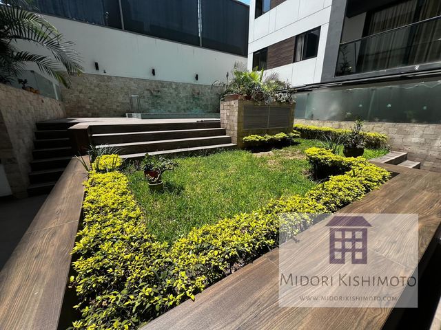 place photo 53