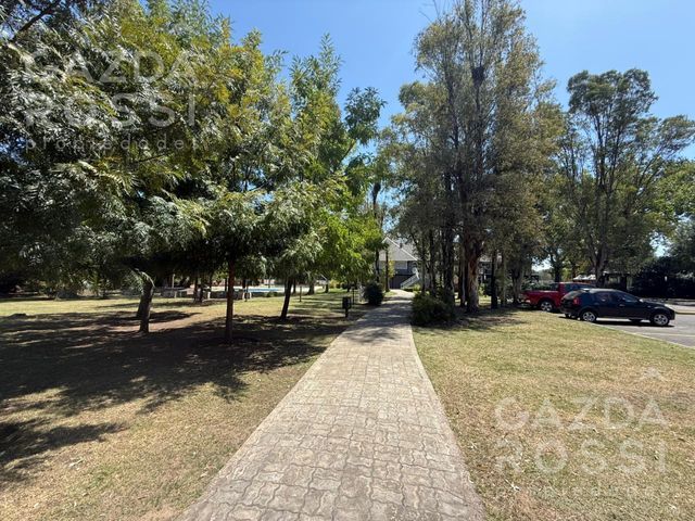 place photo 58
