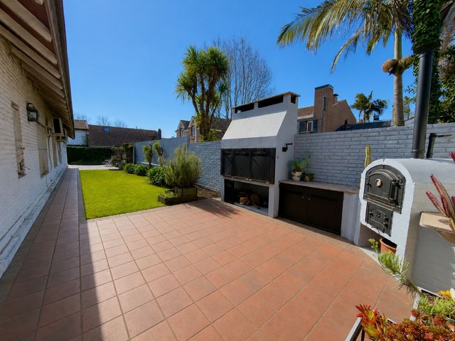 place photo 71