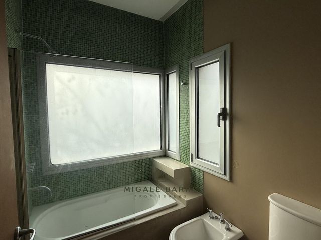 place photo 62