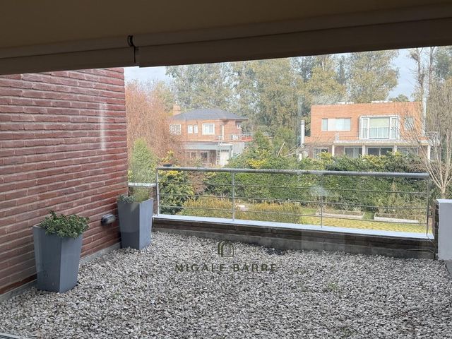 place photo 54