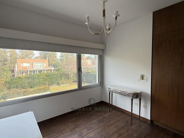 place photo 61