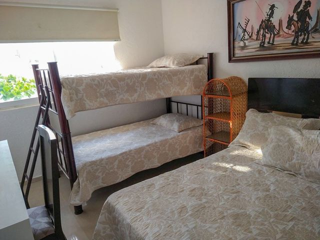 place photo 34