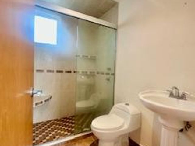place photo 38