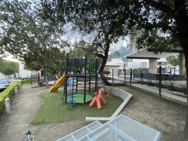 place photo 34
