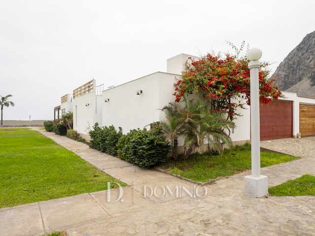 place photo 52