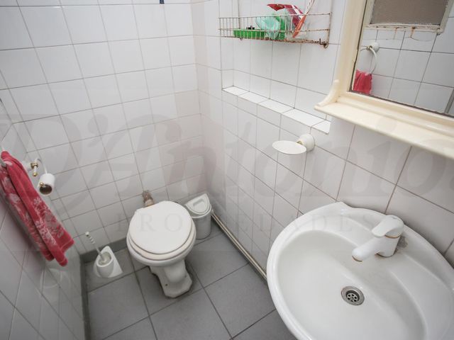 place photo 68