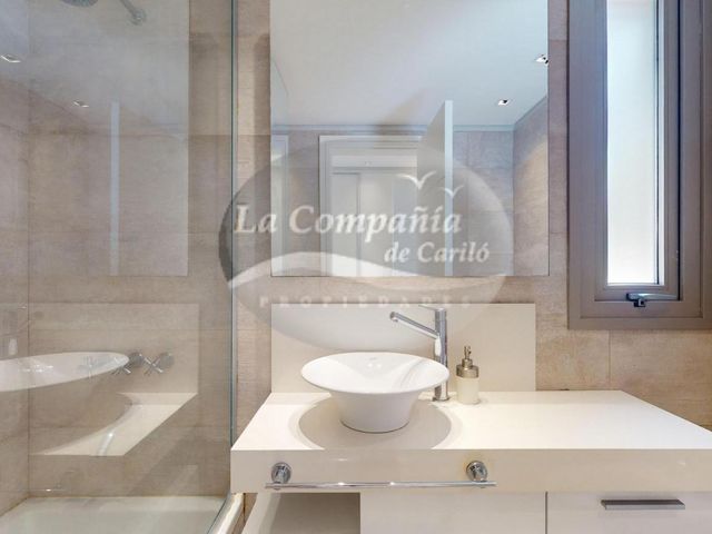 place photo 53
