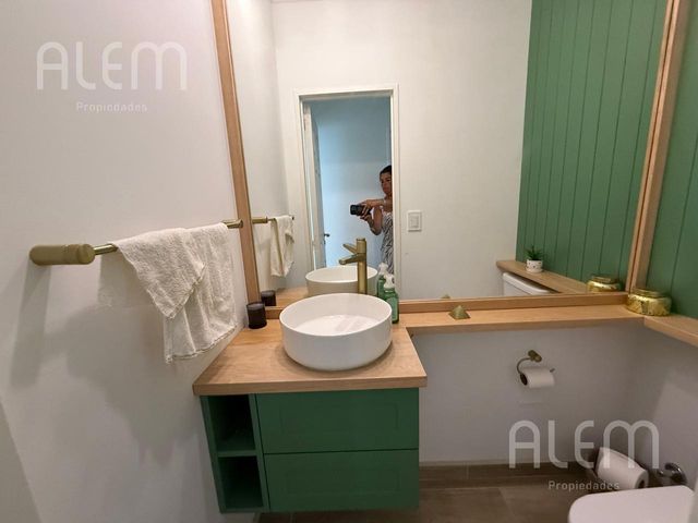 place photo 32