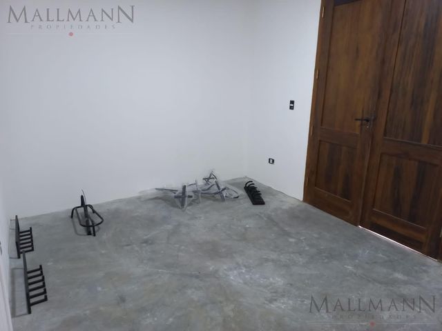 place photo 82