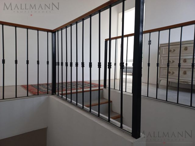 place photo 51