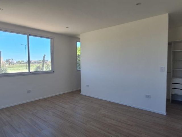 place photo 71