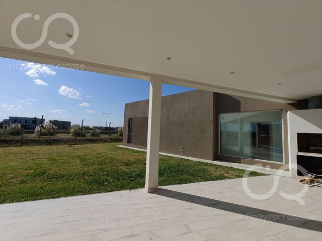 place photo 58