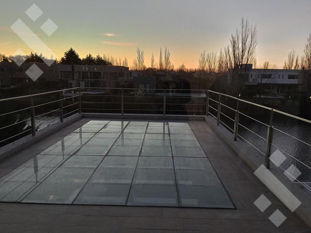 place photo 44