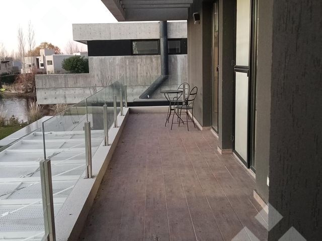 place photo 46