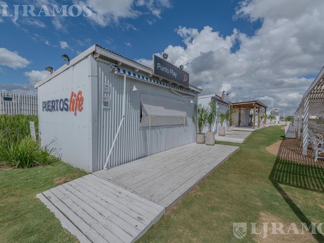 place photo 17