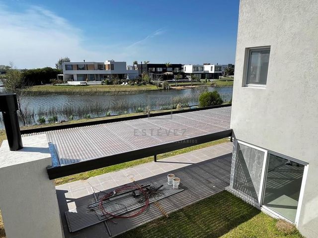 place photo 39