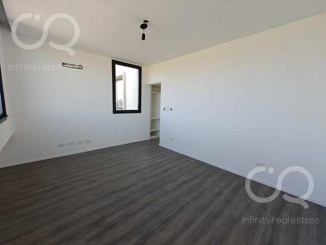 place photo 78