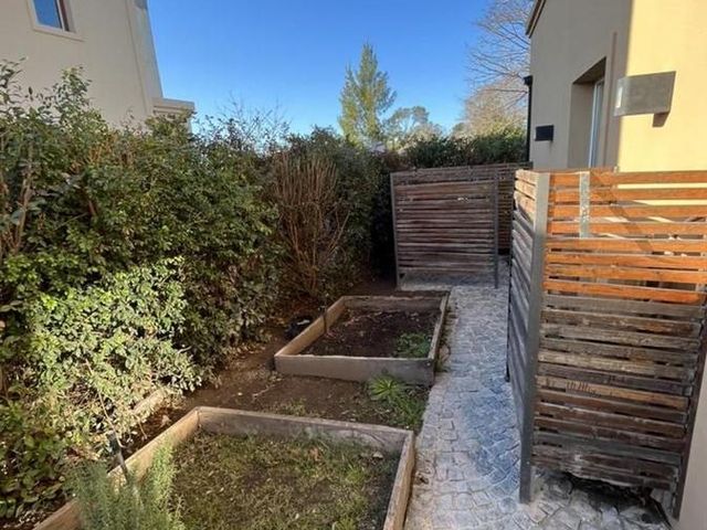 place photo 49