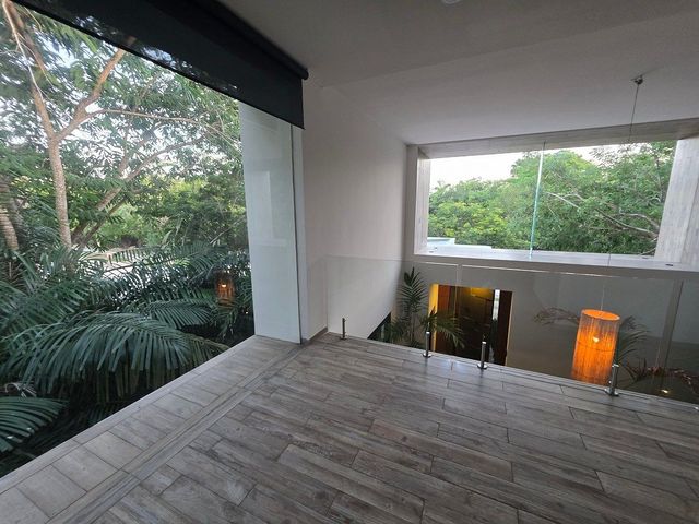 place photo 48