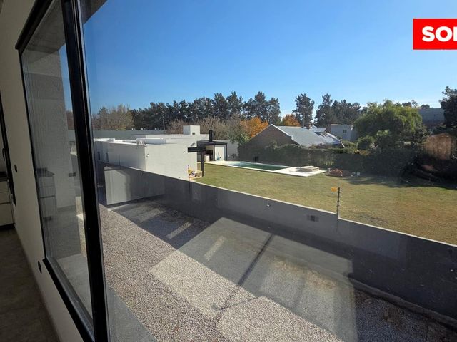 place photo 52